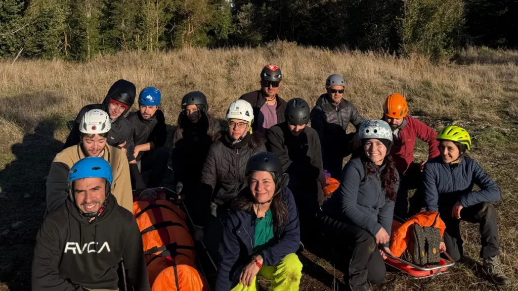 Diferencias entre WAFA y WFR en cursos outdoor de Summit Adventure Chile
