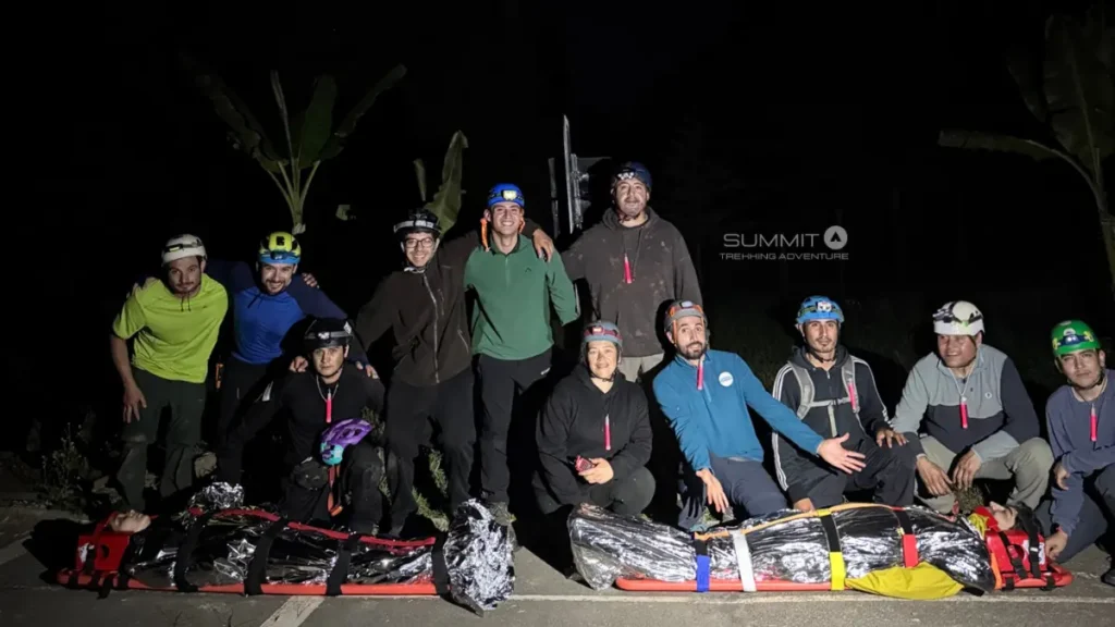 Curso WAFA de primeros auxilios agrestes en Summit Adventure Chile